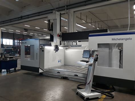 italian cnc machining center